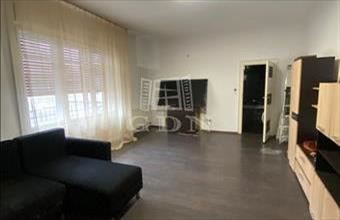 Eladó Romániai tégla lakás hirdetés (17443852)