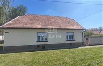 Eladó Bácsborsódi családi ház hirdetés (44285736)