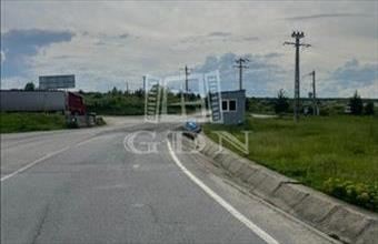 Eladó Romániai lakóövezeti telek hirdetés (98213734)