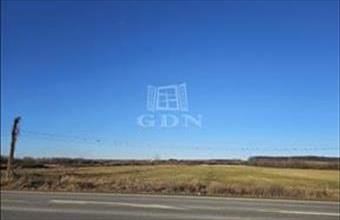 Eladó Romániai lakóövezeti telek hirdetés (95952432)