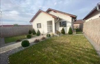 Eladó Romániai családi ház hirdetés (74453197)