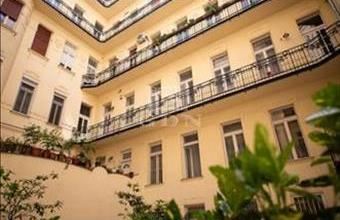 Eladó Budapest V. kerületi tégla lakás hirdetés (97449567)