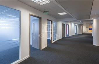 Kiadó Budapest VII. kerületi iroda irodaházban hirdetés (93555517)