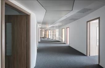 Kiadó Budapest VII. kerületi iroda irodaházban hirdetés (49436776)