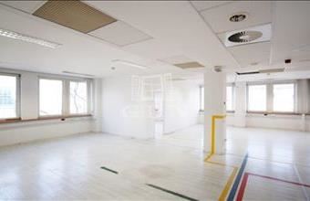 Kiadó Budapest XI. kerületi iroda irodaházban hirdetés (95775554)