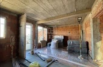 Eladó Romániai családi ház hirdetés (22972866)