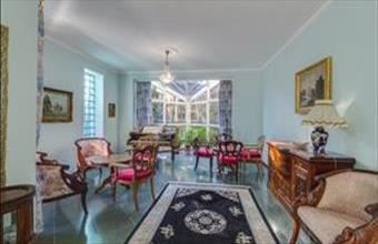 Eladó Szentendrei családi ház hirdetés (33889774)