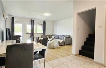 Eladó Újlengyeli sorház hirdetés (45534286)