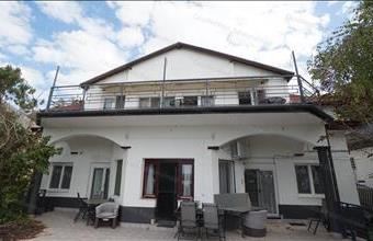 Eladó Balatonfűzfői családi ház hirdetés (27347336)