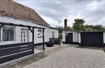 Eladó Adonyi családi ház hirdetés (62193953)