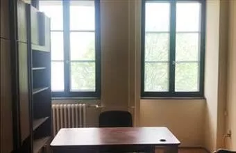 Kiadó Nyíregyházai iroda irodaházban hirdetés (39897831)