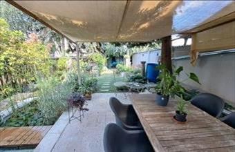 Eladó Nyíregyházai ikerház hirdetés (93744434)