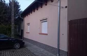 Cserélhető Szolnoki családi ház hirdetés (73647547)