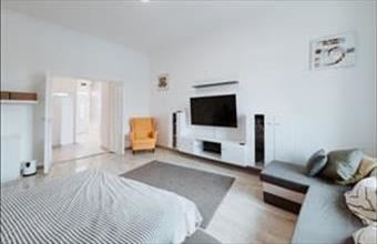 Eladó Budapest VI. kerületi tégla lakás hirdetés (76317394)