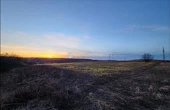 Eladó Tatabányai fejlesztési lakóterület hirdetés (95192684)