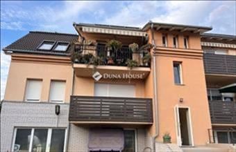 Eladó Kecskeméti tégla lakás hirdetés (33373425)