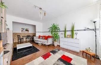 Eladó Budapest XXI. kerületi panel lakás hirdetés (49844238)