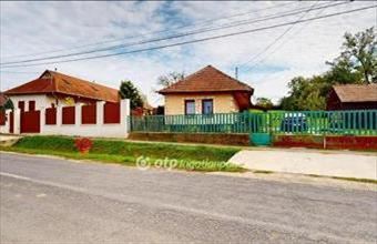 Eladó Baktakéki családi ház hirdetés (29934645)
