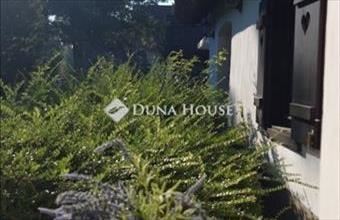 Eladó Balatonkenesei családi ház hirdetés (77349879)