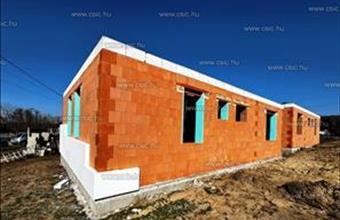 Eladó Őrbottyáni ikerház hirdetés (75945858)