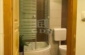 Eladó Szombathelyi tégla lakás hirdetés (34383624)