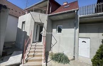 Eladó Kecskeméti családi ház hirdetés (83778535)