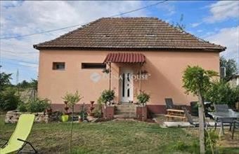 Eladó Szegedi tanya hirdetés (97661493)