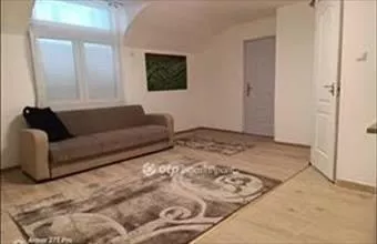 Eladó Budapest VIII. kerületi tégla lakás hirdetés (79792288)