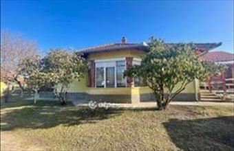 Eladó Lajosmizsei családi ház hirdetés (49429584)