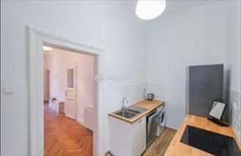 Eladó Budapest VII. kerületi tégla lakás hirdetés (74463424)