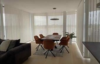 Eladó Szegedi csúsztatott zsalus lakás hirdetés (83542474)