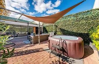 Eladó Budapest XX. kerületi családi ház hirdetés (86793138)