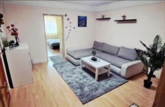 Cserélhető Pilisi családi ház hirdetés (92975729)