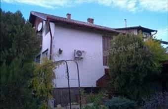 Eladó Pilisi családi ház hirdetés (25437544)