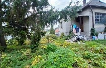 Eladó Csetényi családi ház hirdetés (53423473)