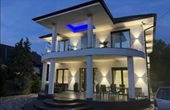 Eladó Budapest III. kerületi családi ház hirdetés (67932915)