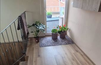 Eladó Oroszlányi családi ház hirdetés (34879148)