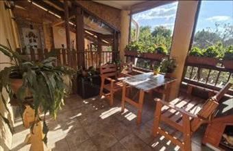 Eladó Oroszlányi családi ház hirdetés (96293279)