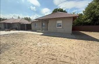 Eladó Tiszakécskei ikerház hirdetés (72394569)