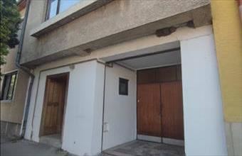 Eladó Esztergomi családi ház hirdetés (34493798)