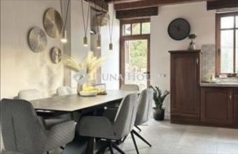 Eladó Budapest III. kerületi családi ház hirdetés (92977328)