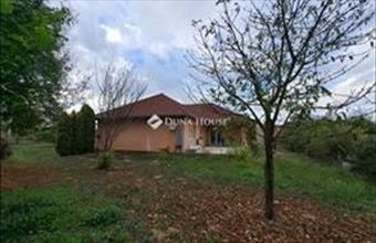 Eladó Siklósi családi ház hirdetés (24365538)