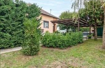 Eladó Budapest XVIII. kerületi családi ház hirdetés (63426436)