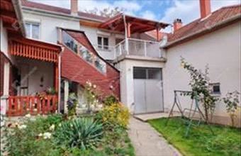 Eladó Székesfehérvári családi ház hirdetés (79792914)