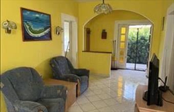 Eladó Balatonfenyvesi családi ház hirdetés (55495478)