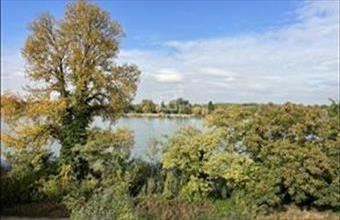 Eladó Kiskunlacházai tégla lakás hirdetés (89492746)