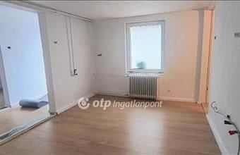 Eladó Kaszaperi családi ház hirdetés (64492234)