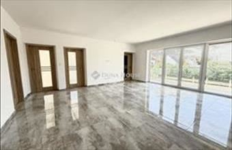 Eladó Pécsi családi ház hirdetés (39393632)