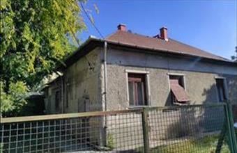 Eladó Budapest XIV. kerületi családi ház hirdetés (23923127)