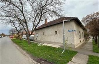 Eladó Hajdúszoboszlói családi ház hirdetés (24512279)